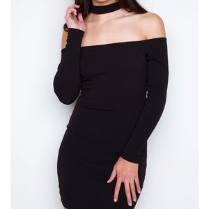Off the Shoulder Choker Dress